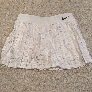Nike tennis skirt